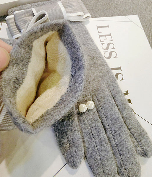 Bow Tie Wrist Gloves with Ring