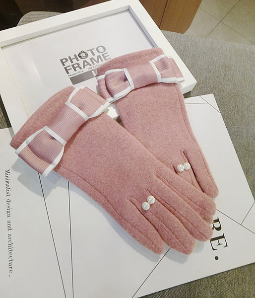 Bow Tie Wrist Gloves with Ring